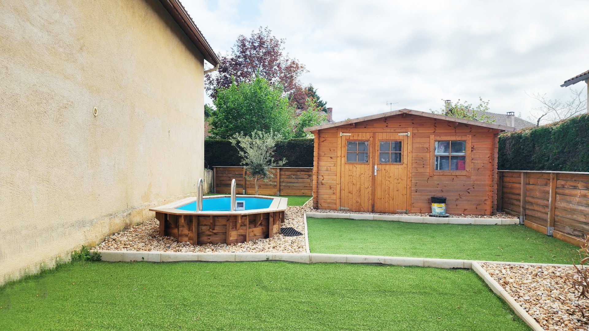 Vente Maison 10&nbsp;Pièces 255&nbsp;m² Saint-Laurent-des-Hommes