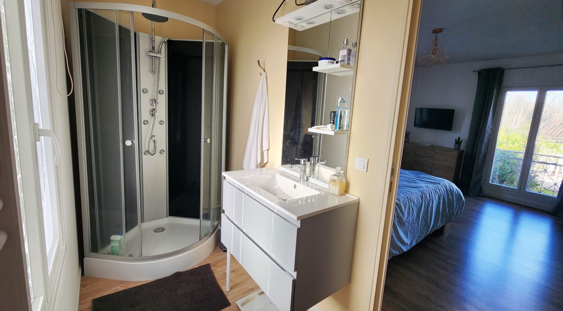 Vente Maison 10&nbsp;Pièces 255&nbsp;m² Saint-Laurent-des-Hommes