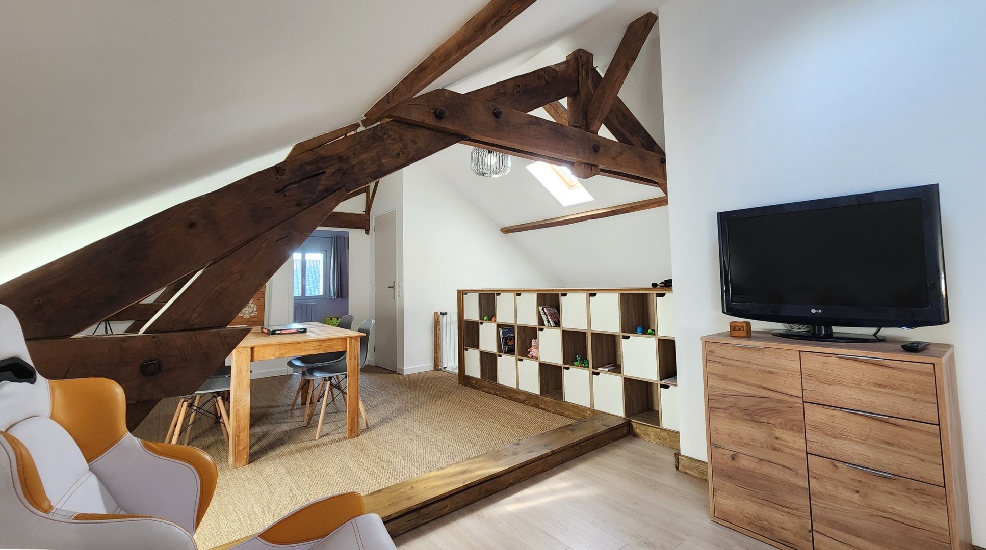 Vente Maison 10&nbsp;Pièces 255&nbsp;m² Saint-Laurent-des-Hommes