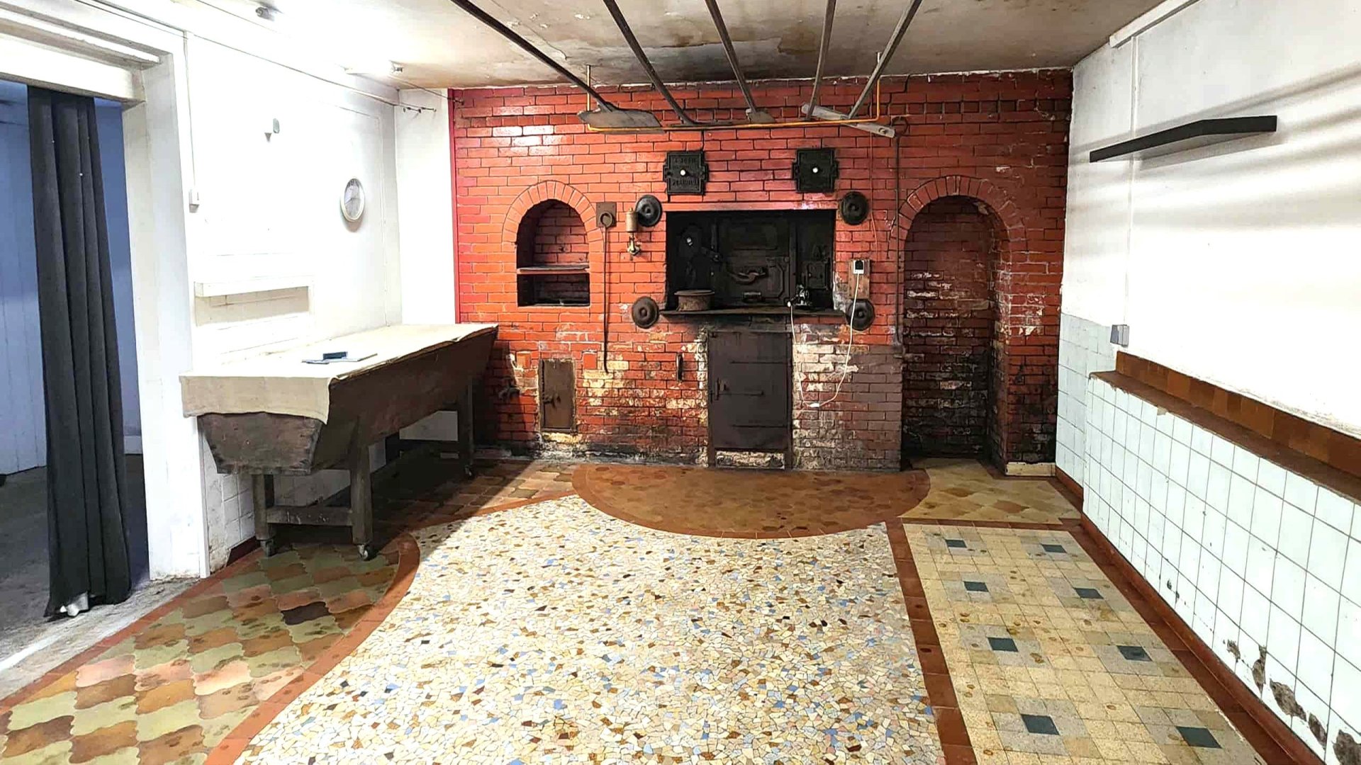 Vente Maison de ville 5&nbsp;Pièces 154&nbsp;m² Saint-Martial-d'Artenset