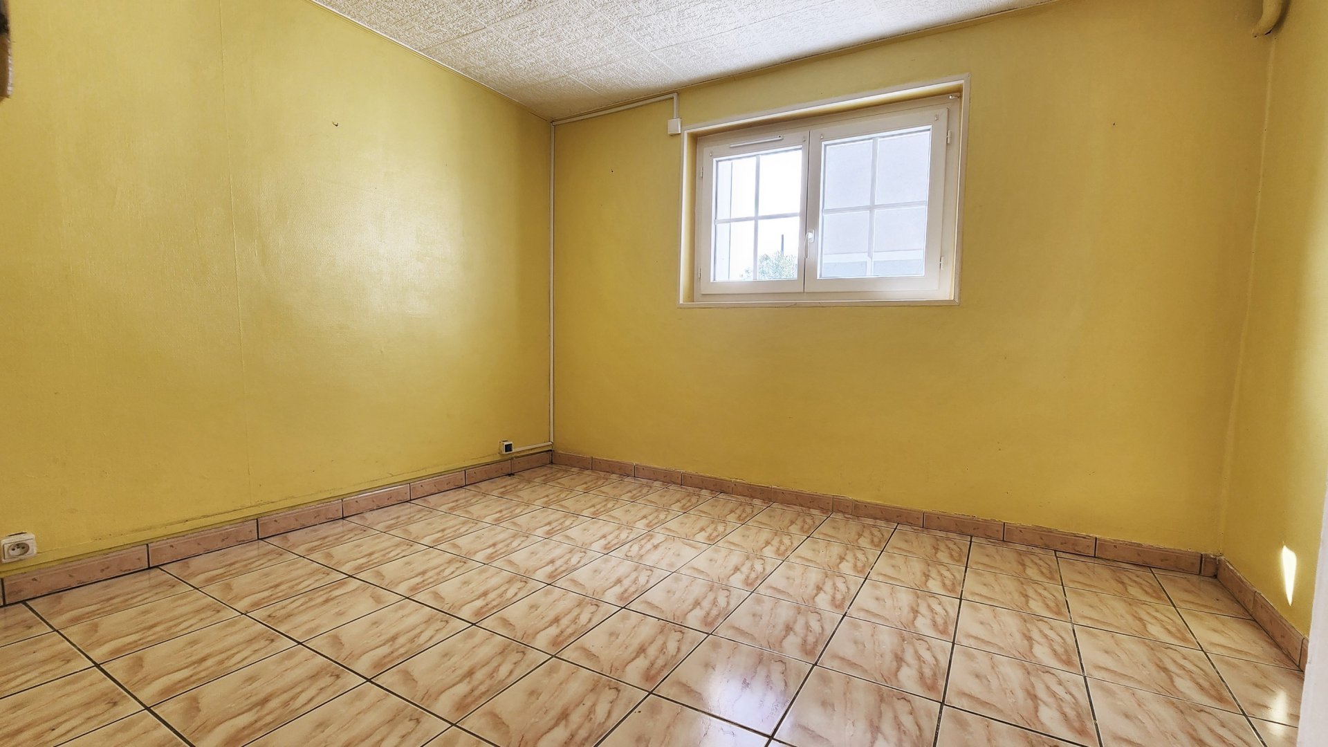 Vente Maison 7&nbsp;Pièces 154&nbsp;m² Neuvic