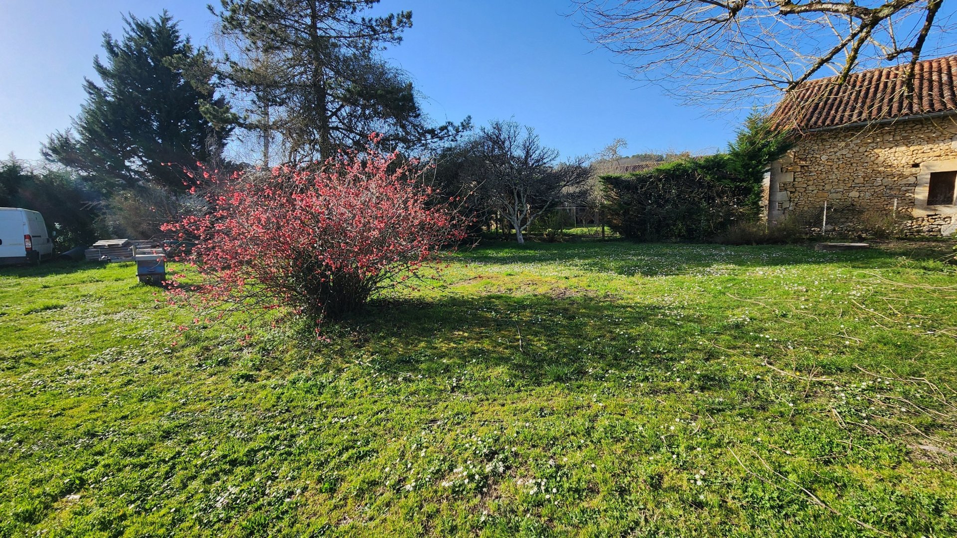 Vente Maison 6&nbsp;Pièces 180&nbsp;m² Neuvic