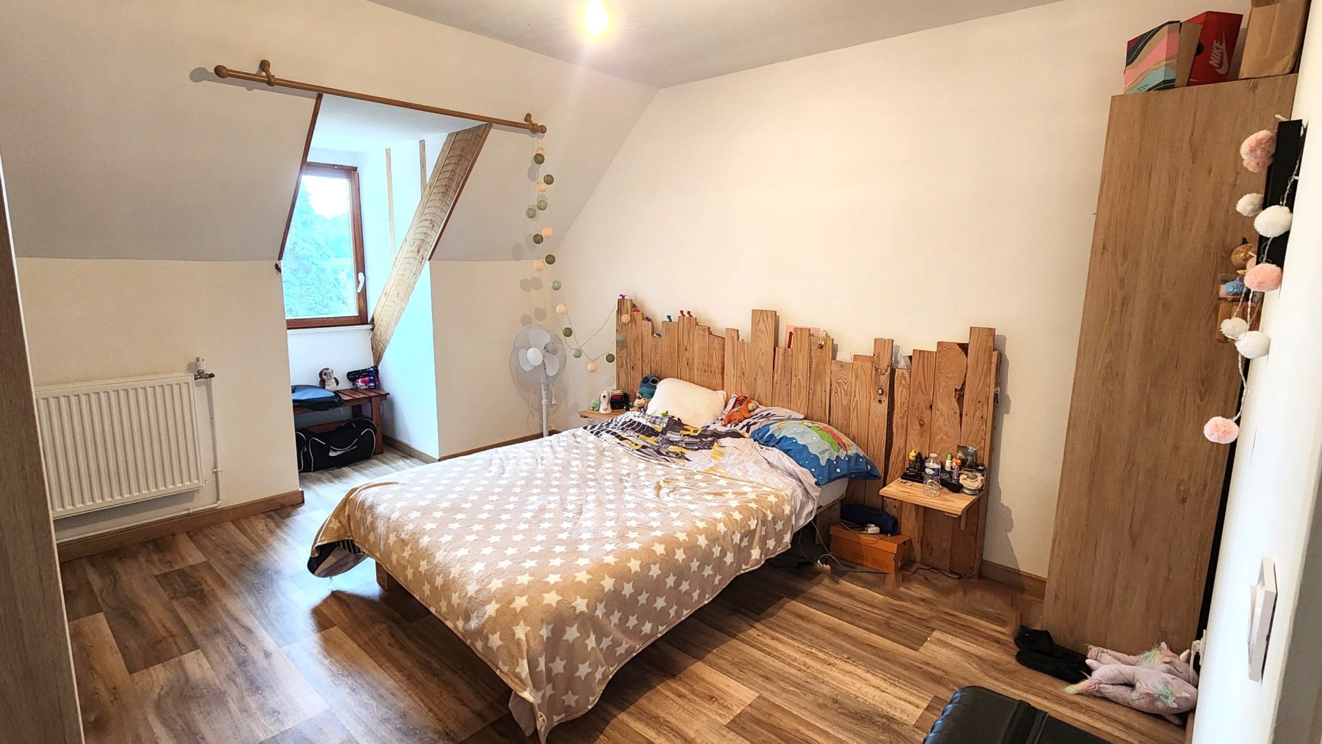 Vente Maison 11&nbsp;Pièces 250&nbsp;m² Saint-Front-de-Pradoux