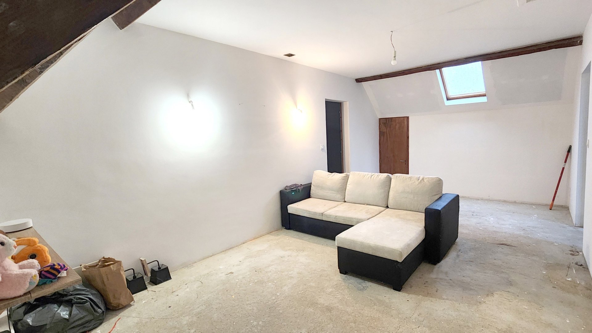 Vente Maison 11&nbsp;Pièces 250&nbsp;m² Saint-Front-de-Pradoux