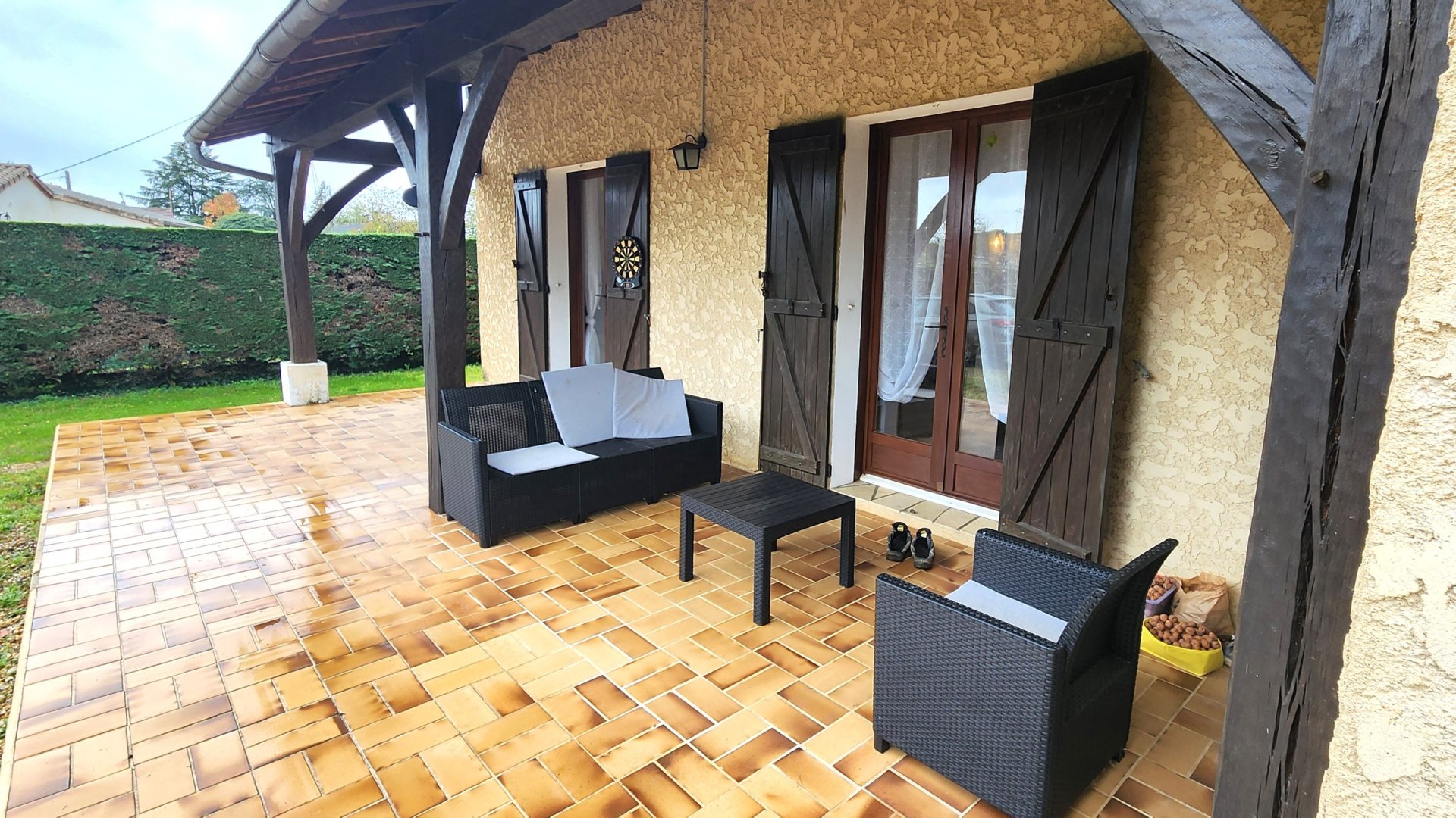 Vente Maison 11&nbsp;Pièces 250&nbsp;m² Saint-Front-de-Pradoux