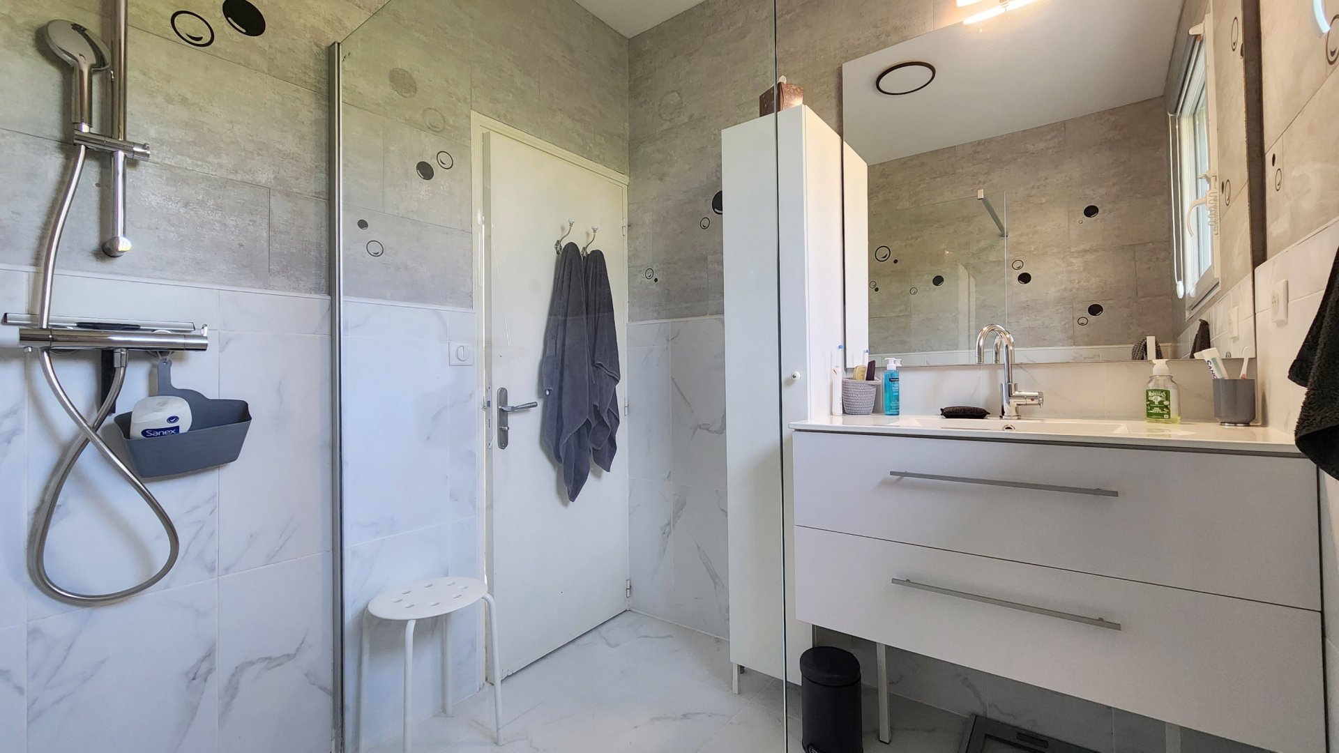 Vente Maison 6&nbsp;Pièces 162&nbsp;m² Saint-Laurent-des-Hommes