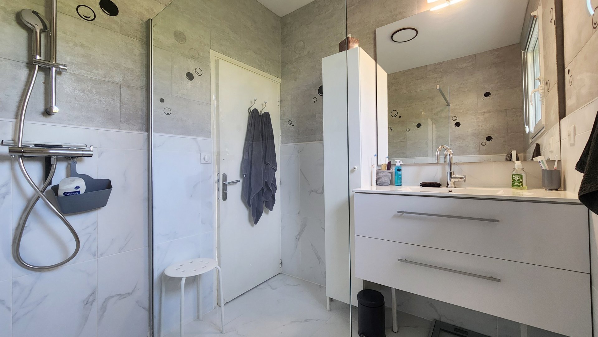 Vente Maison 6&nbsp;Pièces 162&nbsp;m² Saint-Laurent-des-Hommes