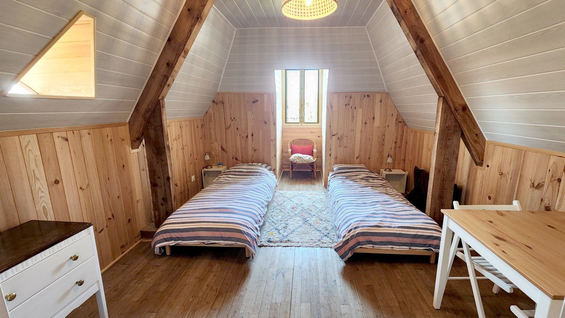 Vente Maison 6&nbsp;Pièces 162&nbsp;m² Saint-Laurent-des-Hommes