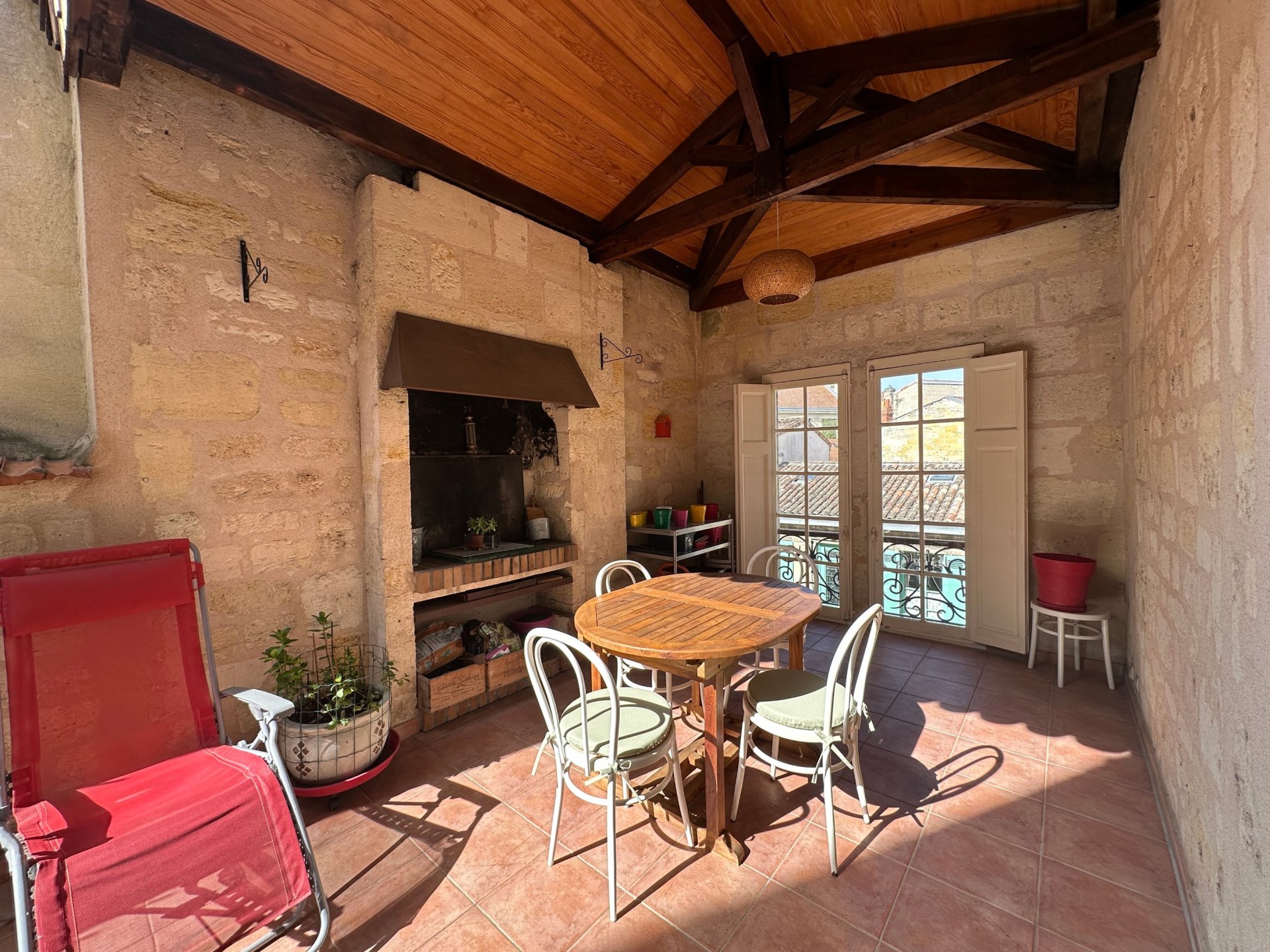 Vente Maison 8&nbsp;Pièces 210&nbsp;m² Bordeaux