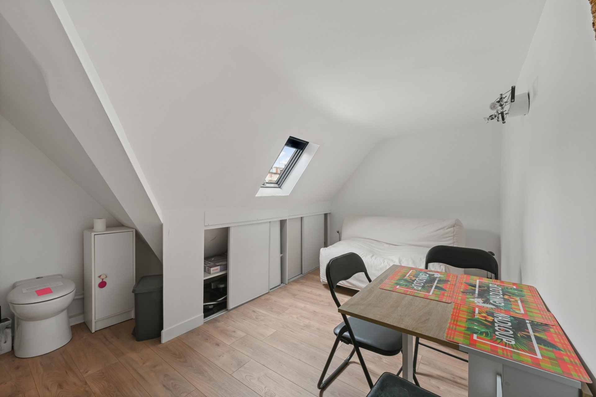 Vente Appartement 3&nbsp;Pièces 80&nbsp;m² Paris 7