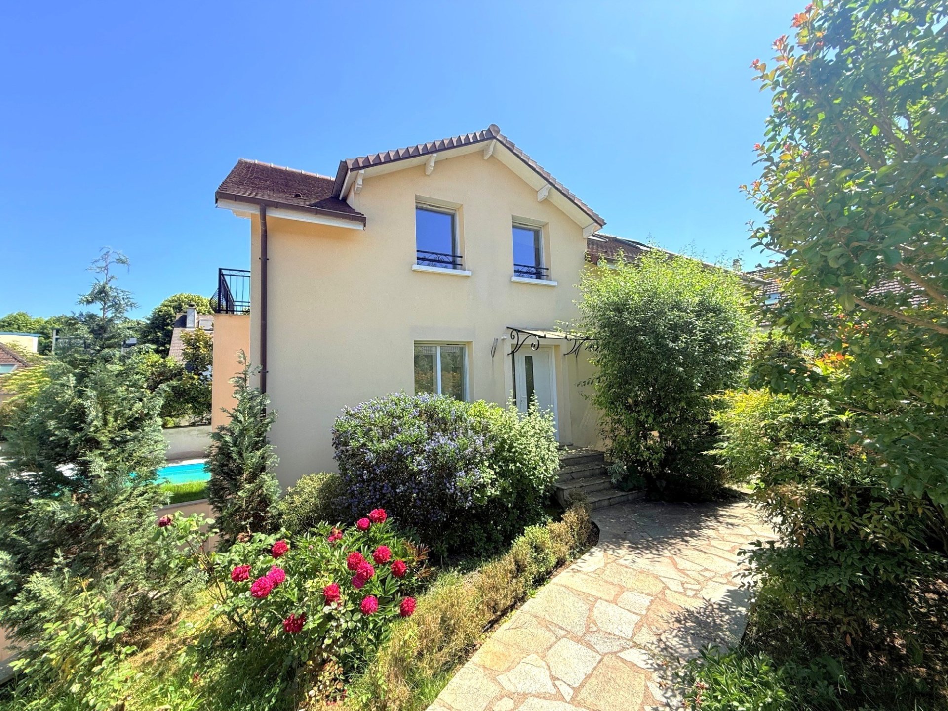 Vente Maison 8&nbsp;Pièces 200&nbsp;m² Louveciennes