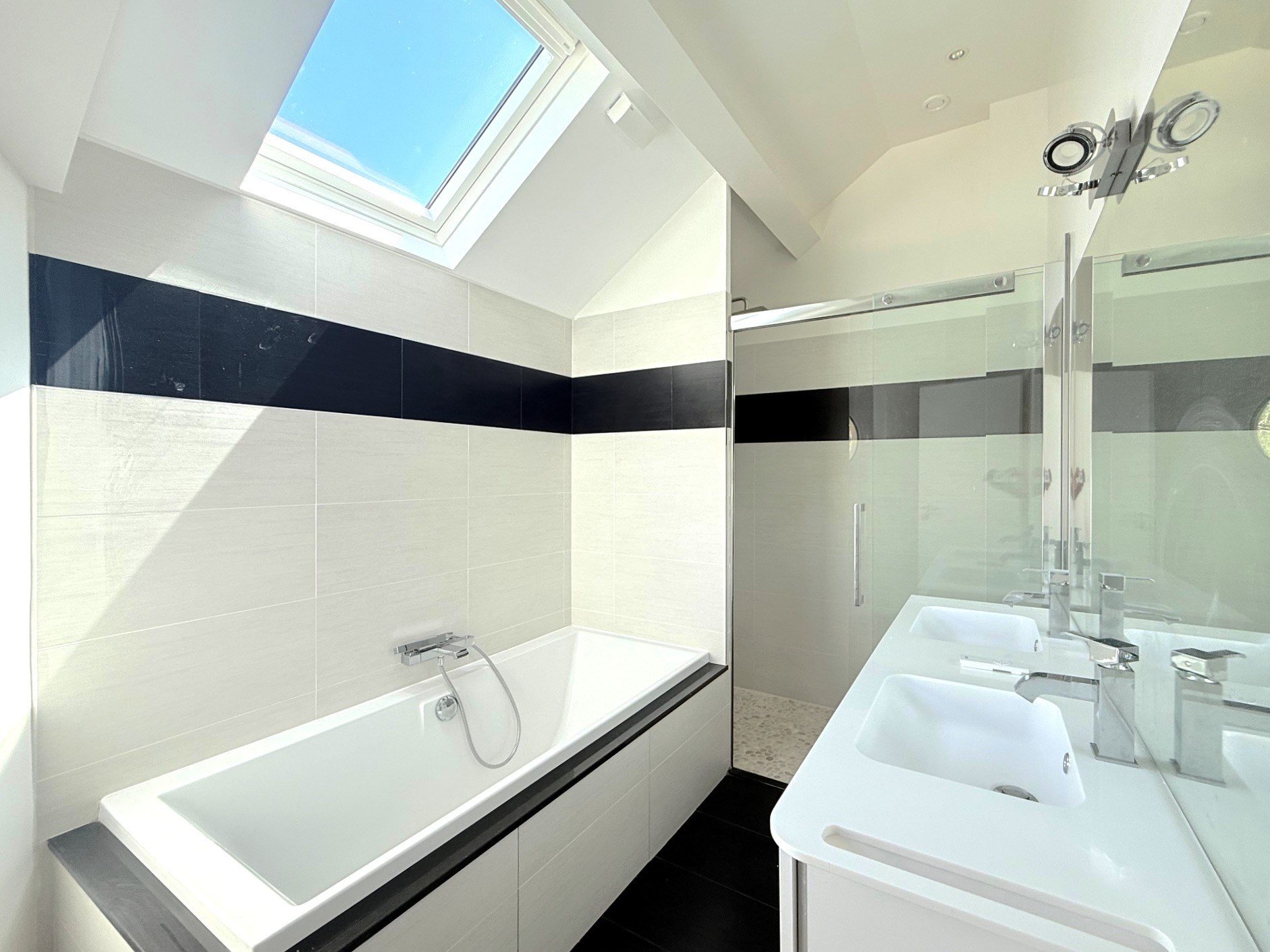 Vente Maison 8&nbsp;Pièces 200&nbsp;m² Louveciennes