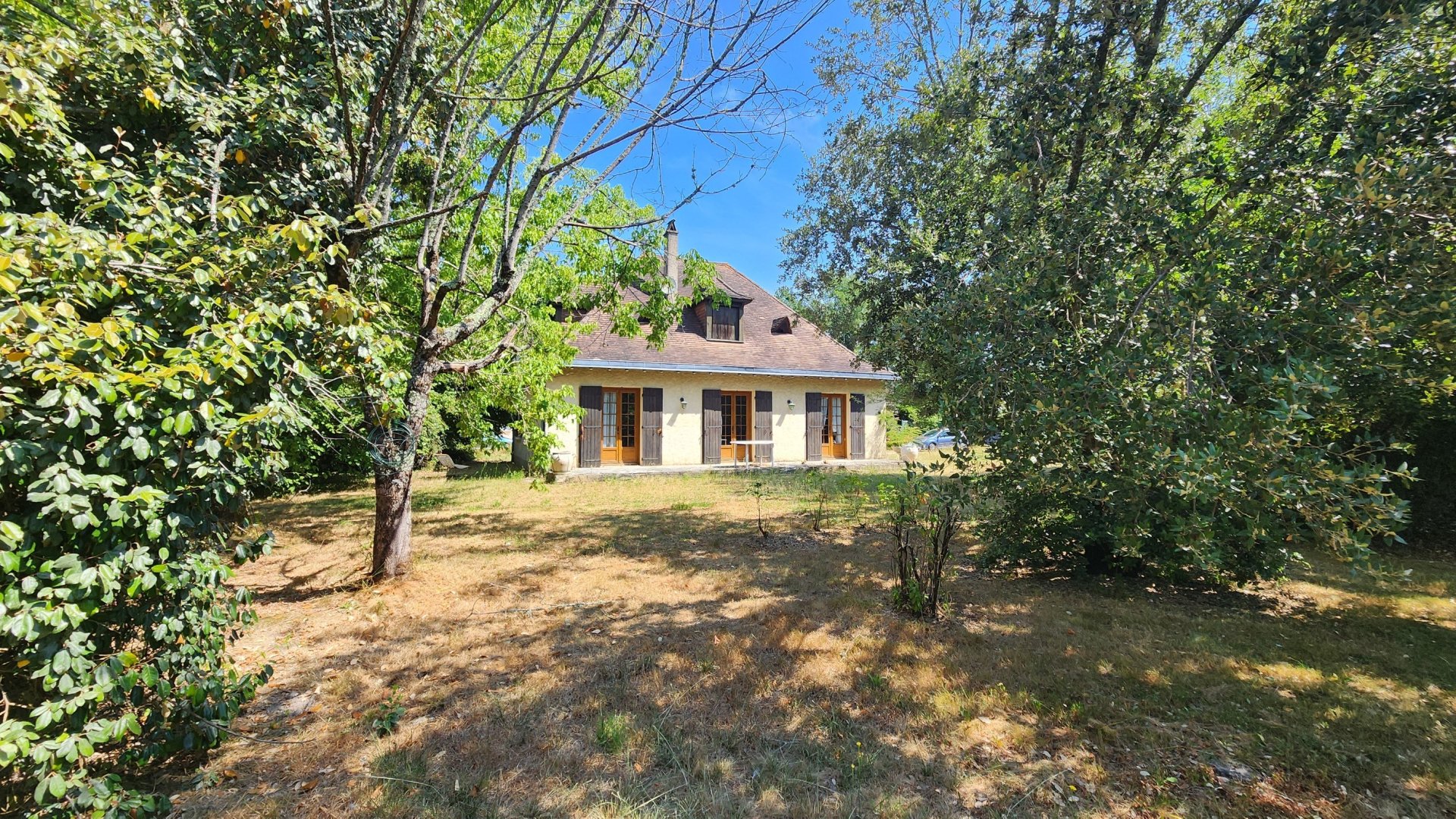 Vente Maison 7&nbsp;Pièces 138&nbsp;m² Montpon-Ménestérol