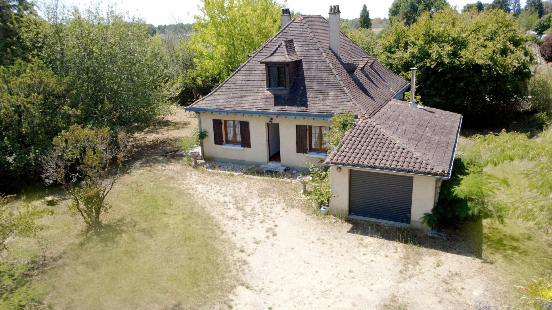 Vente Maison 7&nbsp;Pièces 138&nbsp;m² Montpon-Ménestérol