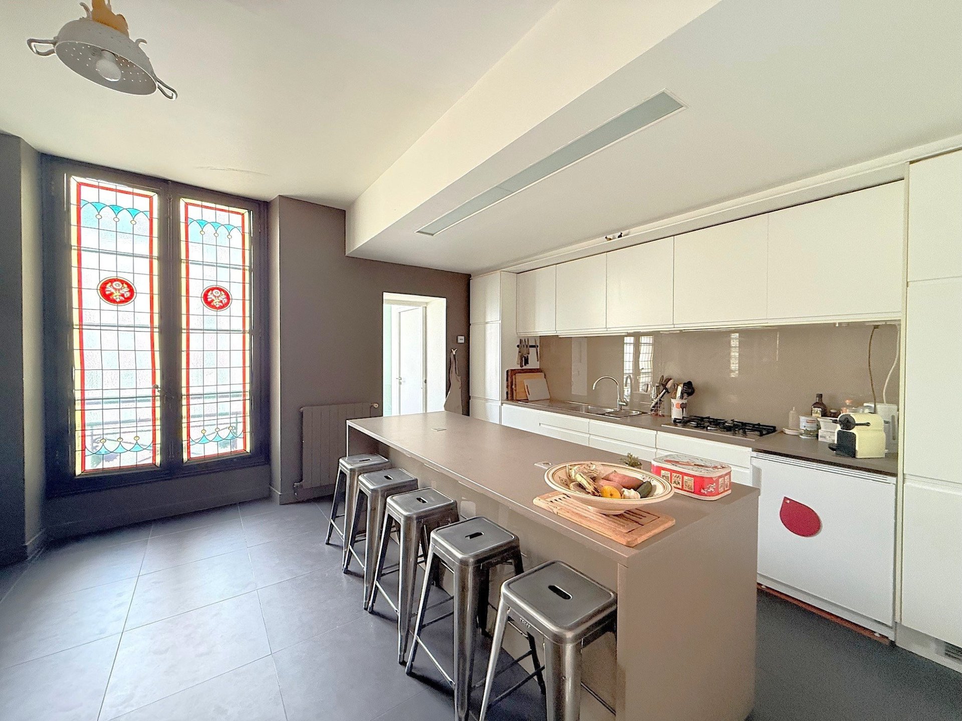 Vente Appartement 5&nbsp;Pièces 150&nbsp;m² Paris 10