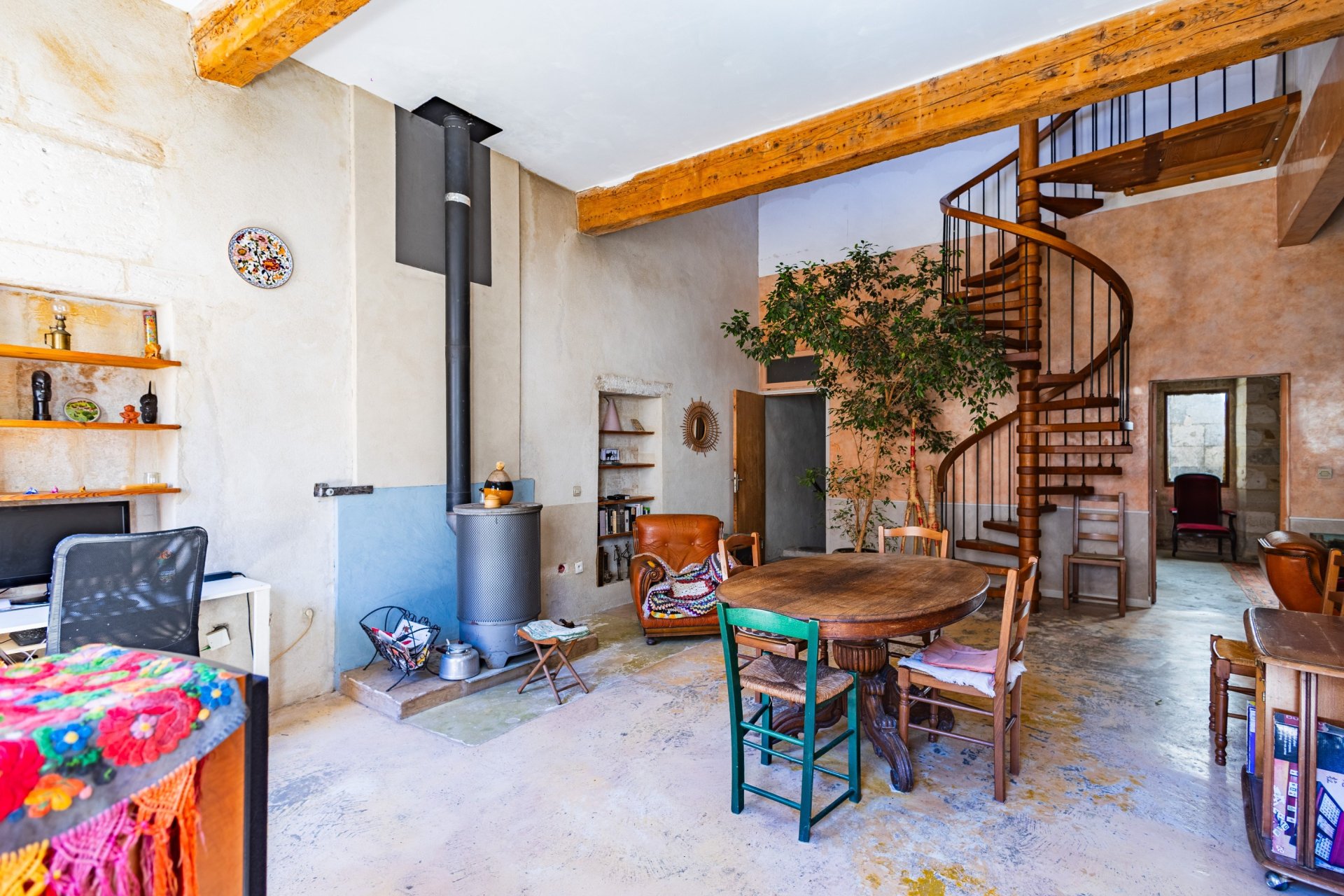 Vente Maison 7&nbsp;Pièces 160&nbsp;m² Aramon