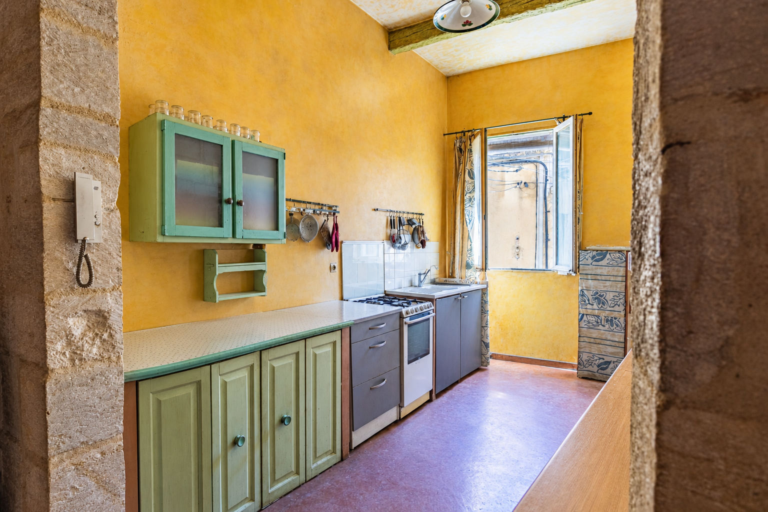 Vente Maison 7&nbsp;Pièces 160&nbsp;m² Aramon