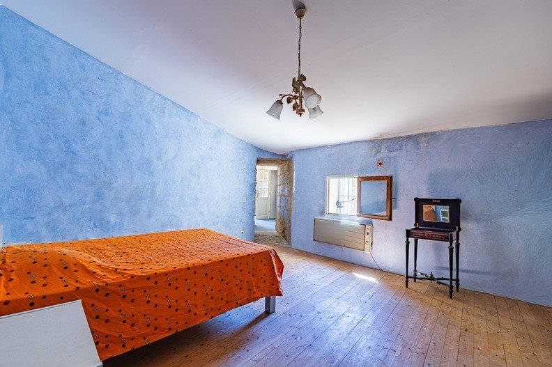 Vente Maison 7&nbsp;Pièces 160&nbsp;m² Aramon