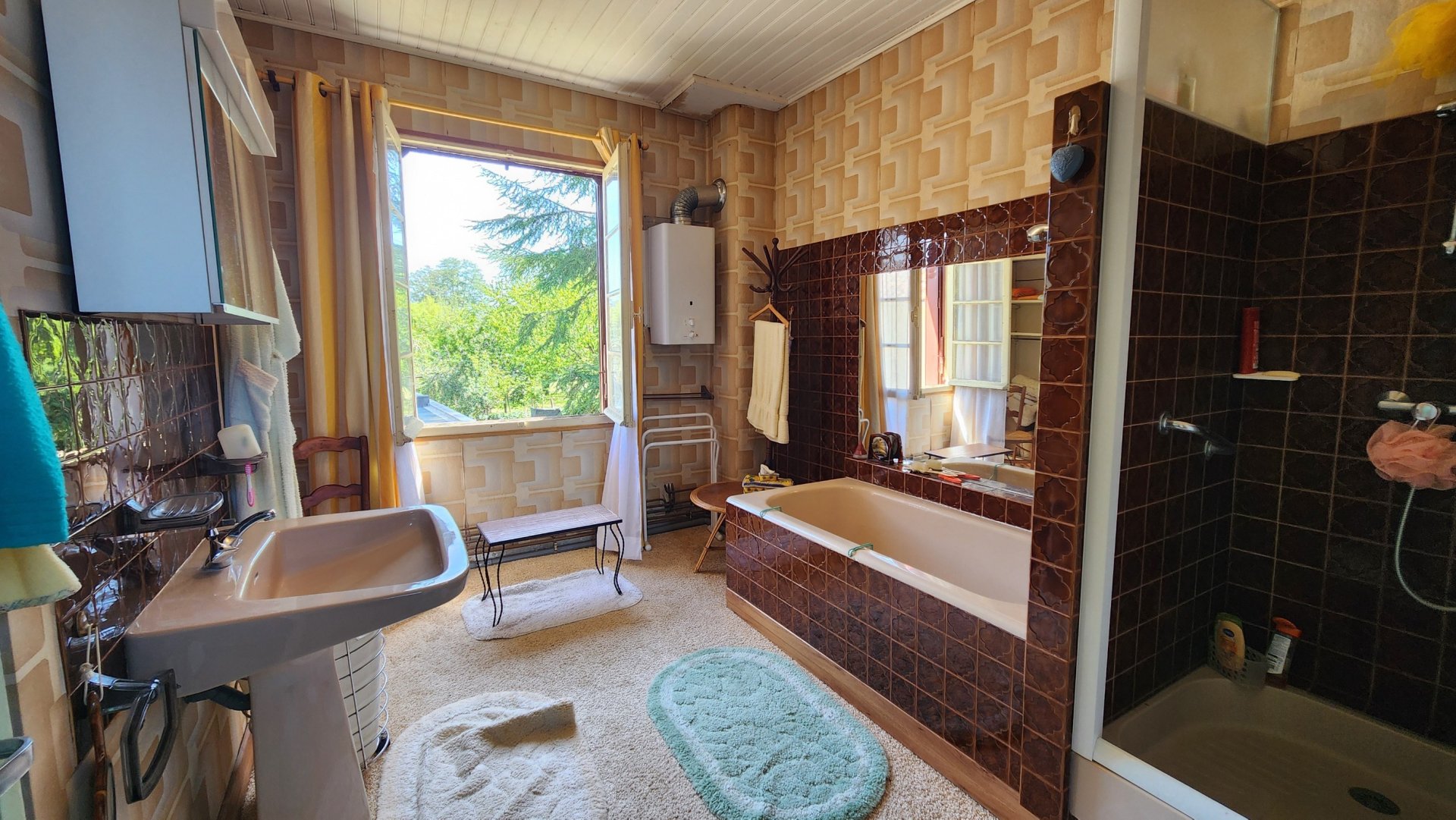 Vente Maison 8&nbsp;Pièces 235&nbsp;m² Saint-Laurent-des-Hommes