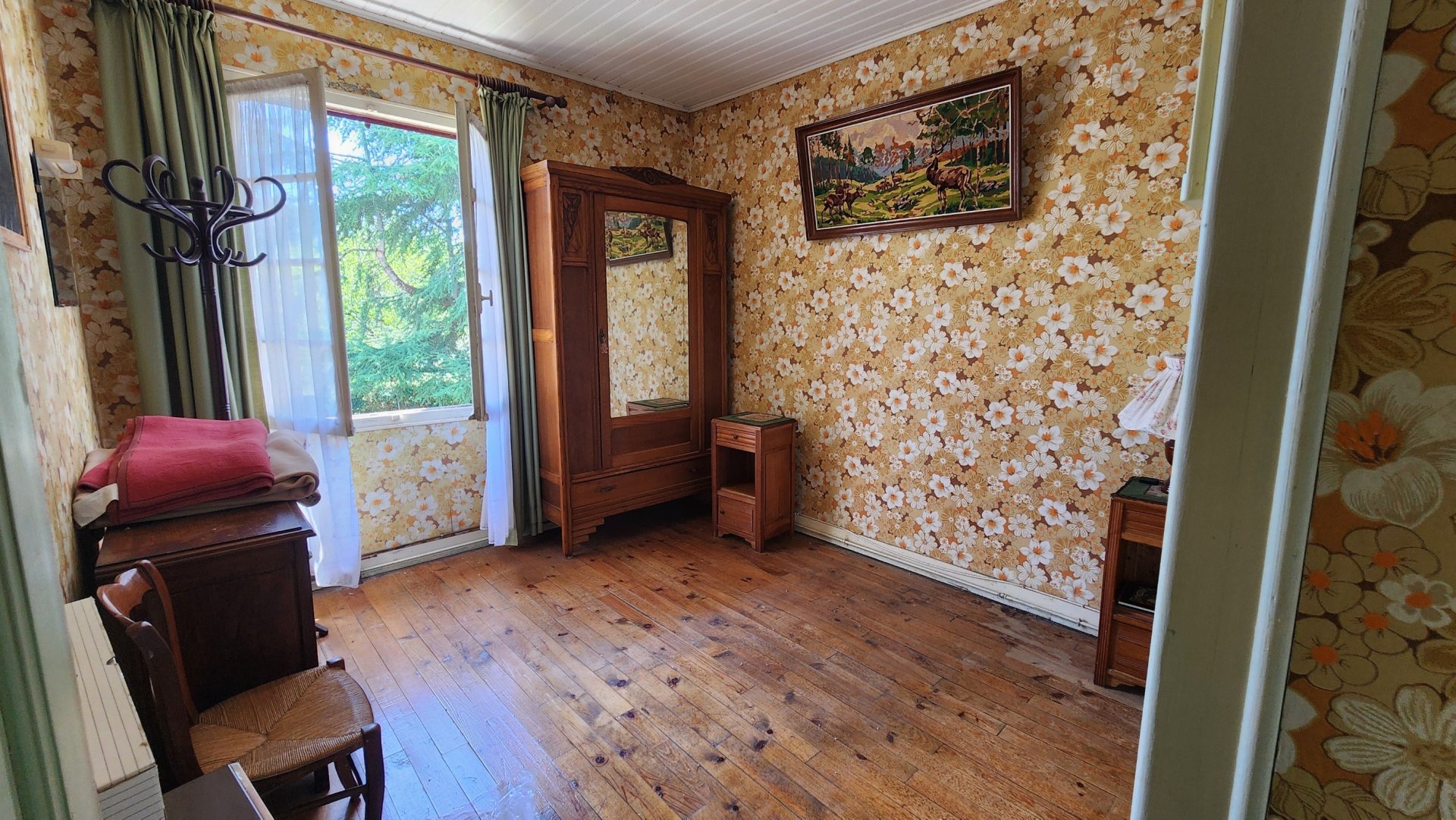 Vente Maison 8&nbsp;Pièces 235&nbsp;m² Saint-Laurent-des-Hommes