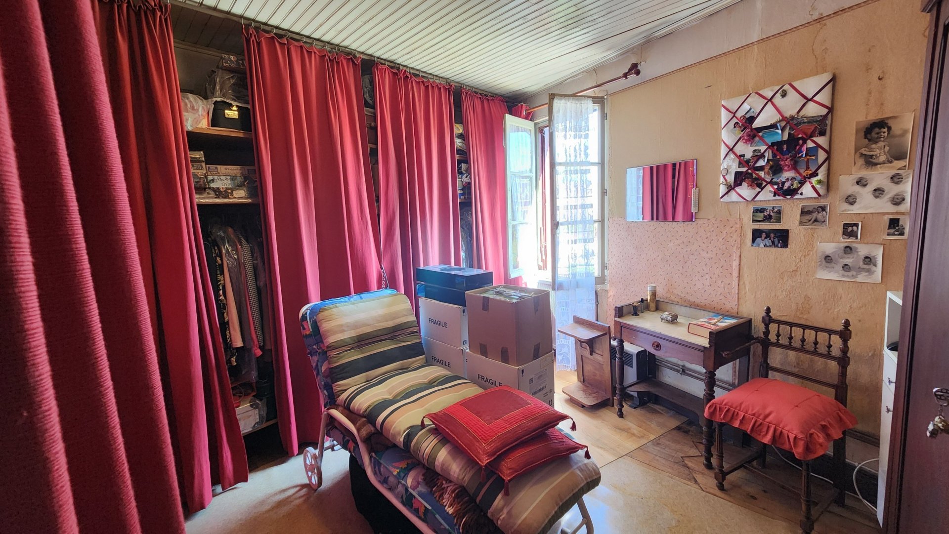 Vente Maison 8&nbsp;Pièces 235&nbsp;m² Saint-Laurent-des-Hommes