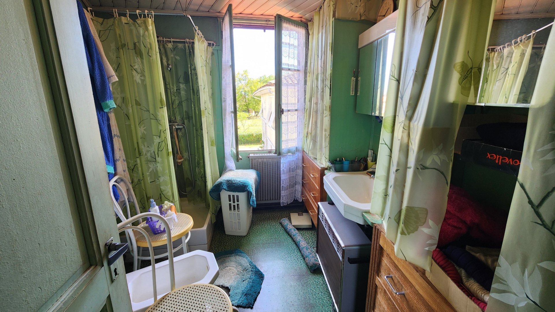 Vente Maison 8&nbsp;Pièces 235&nbsp;m² Saint-Laurent-des-Hommes