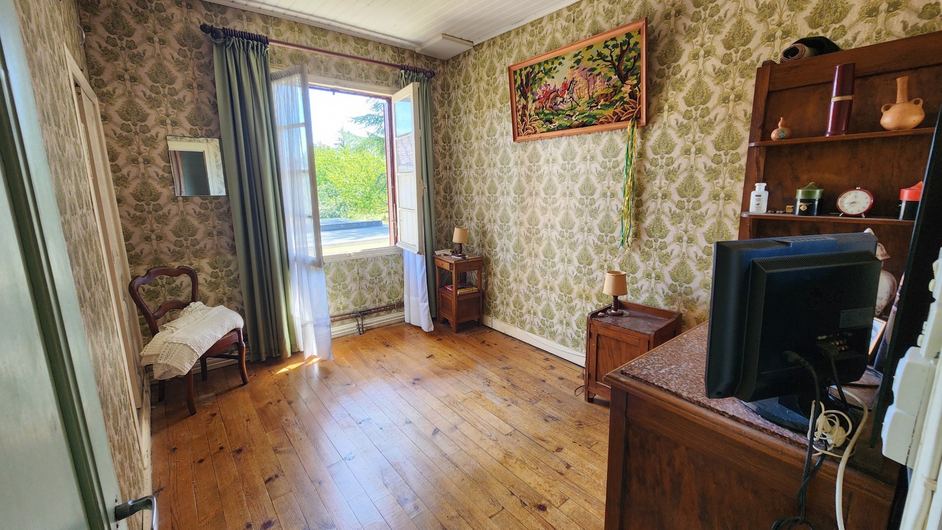 Vente Maison 8&nbsp;Pièces 235&nbsp;m² Saint-Laurent-des-Hommes