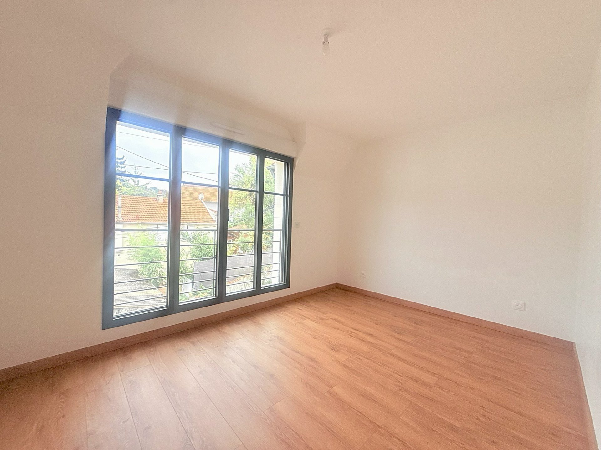 Vente Maison 6&nbsp;Pièces 150.5&nbsp;m² Bougival