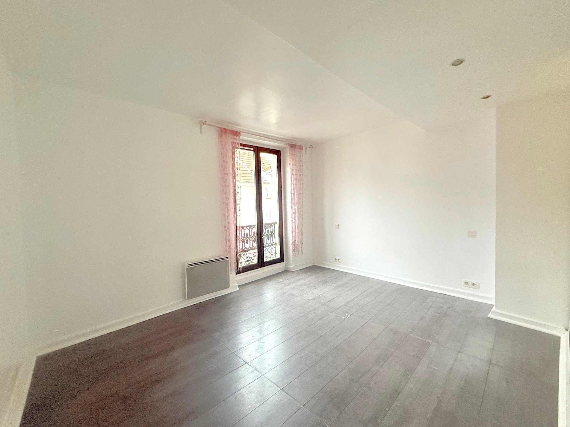 Vente Appartement 2&nbsp;Pièces 50&nbsp;m² Colombes
