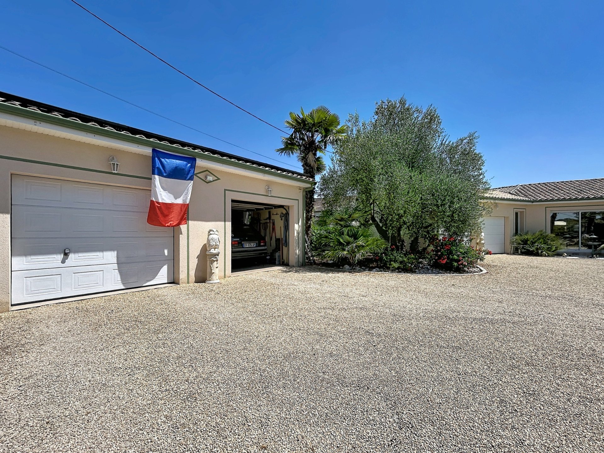 Vente Maison 8&nbsp;Pièces 200&nbsp;m² Saint-Front-de-Pradoux