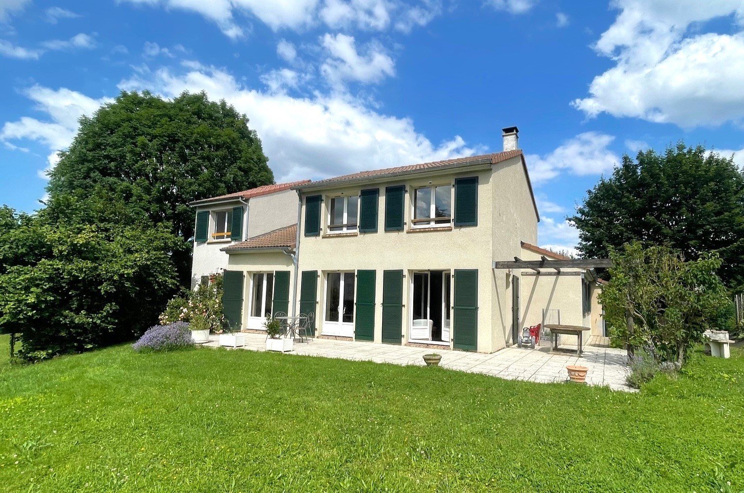maison 9 pièces en vente sur LOUVECIENNES (78430)