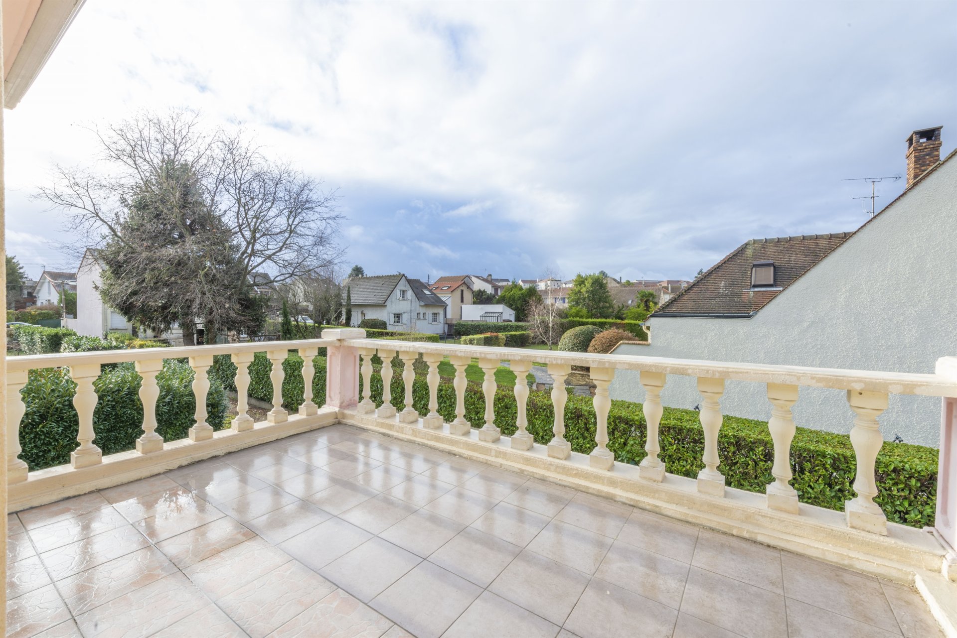 maison 8 pièces en vente sur CARRIERES SUR SEINE (78420)