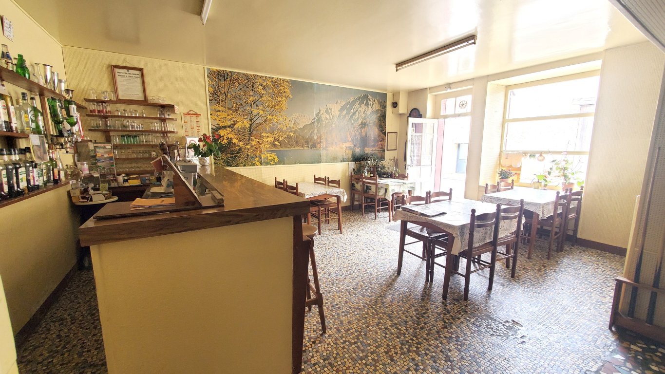 immeuble en vente sur ST LOUIS EN L ISLE (24400)