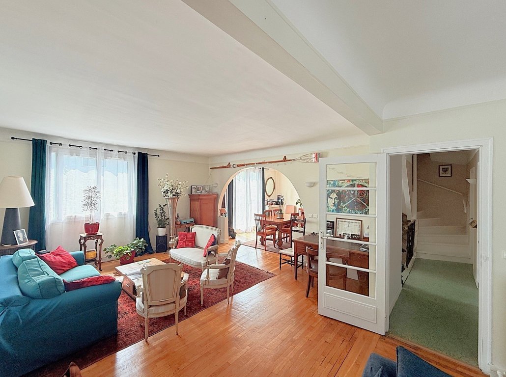 maison 8 pièces en vente sur CHAVILLE (92370)