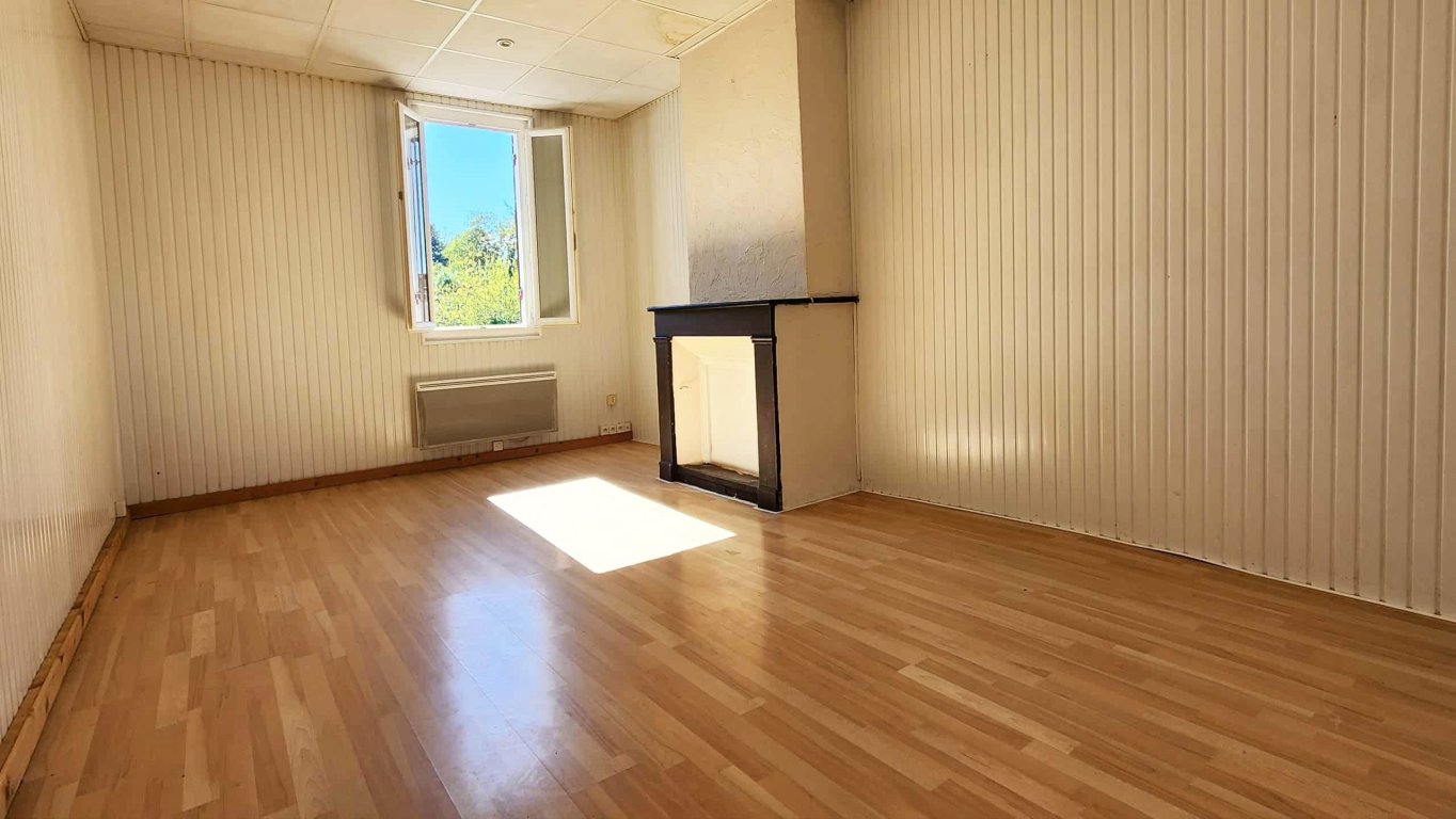 maison de ville 5 pièces en vente sur ST MARTIAL D ARTENSET (24700)