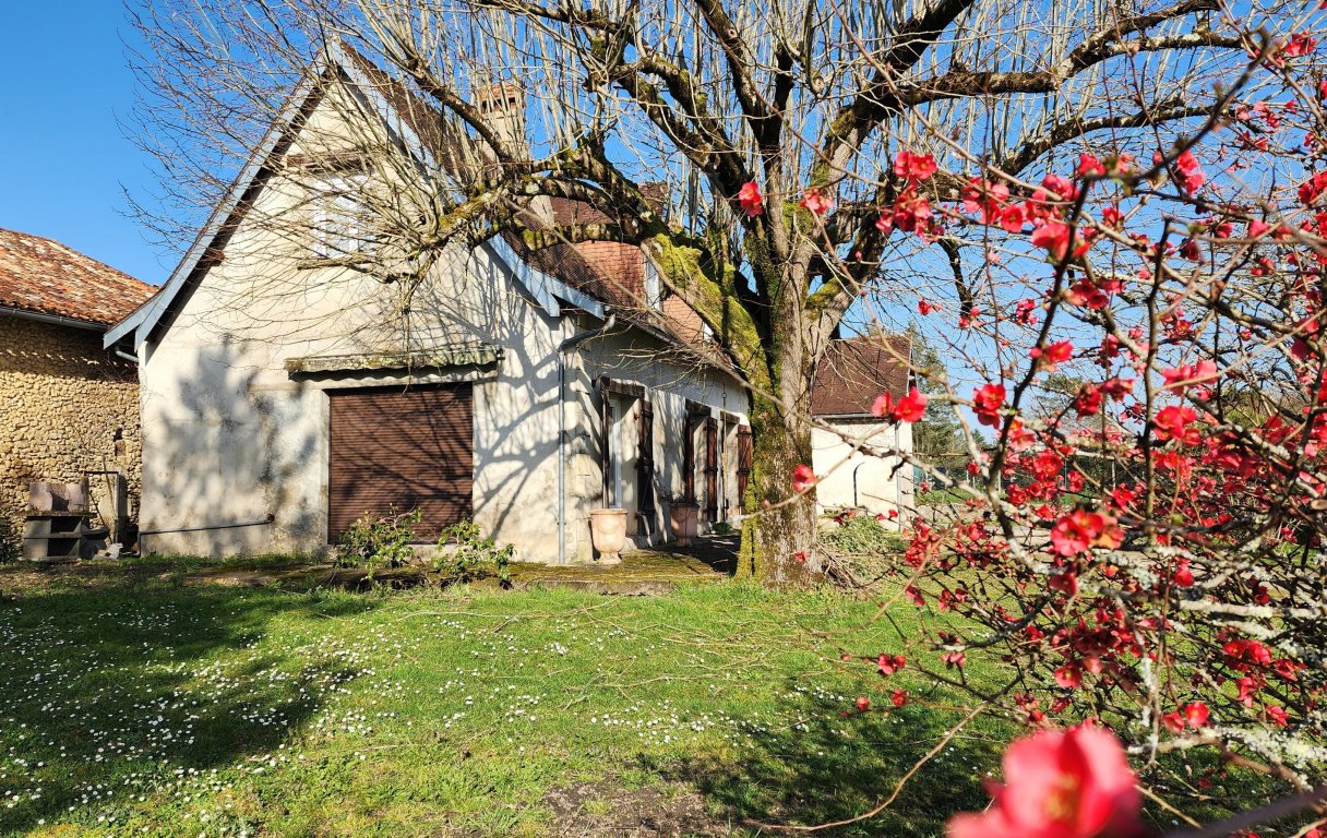 maison 6 pièces en vente sur NEUVIC (24190)