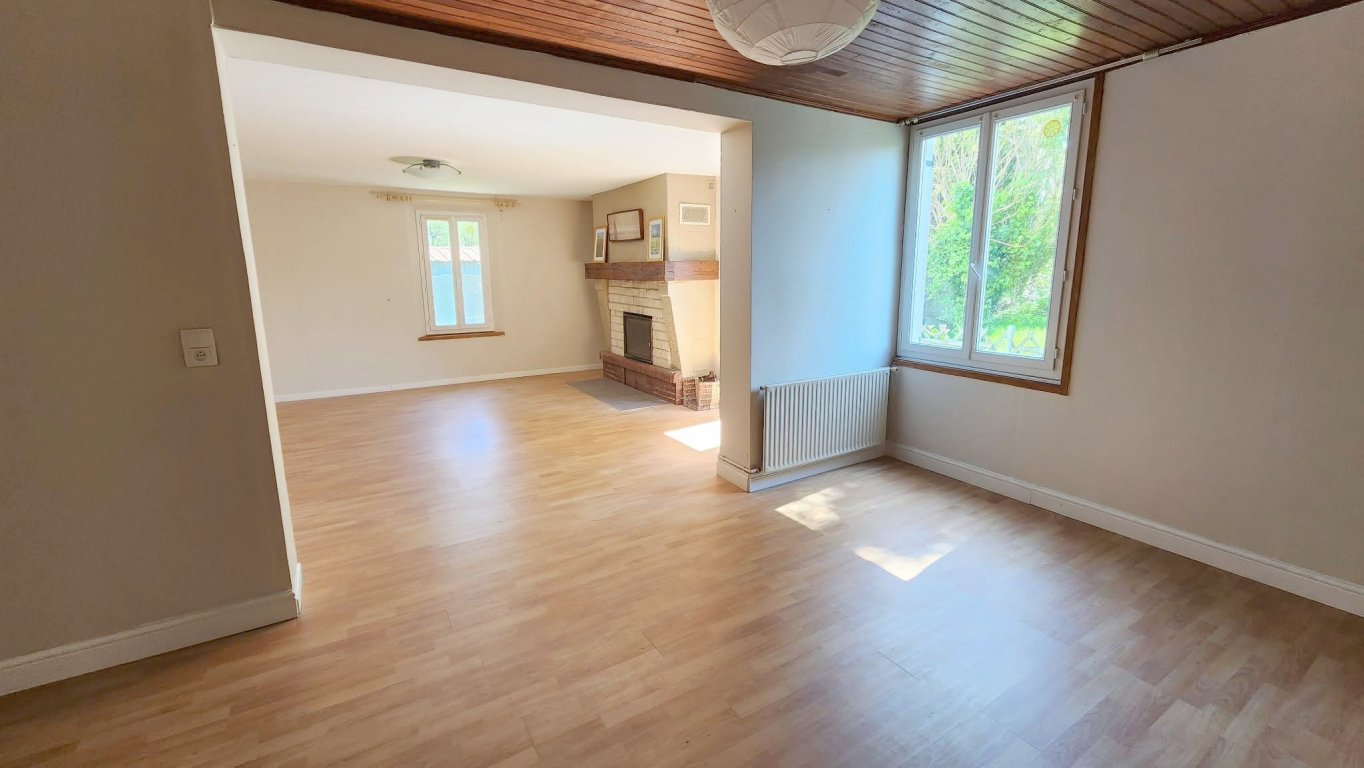 maison 4 pièces en vente sur ST LAURENT DES HOMMES (24400)