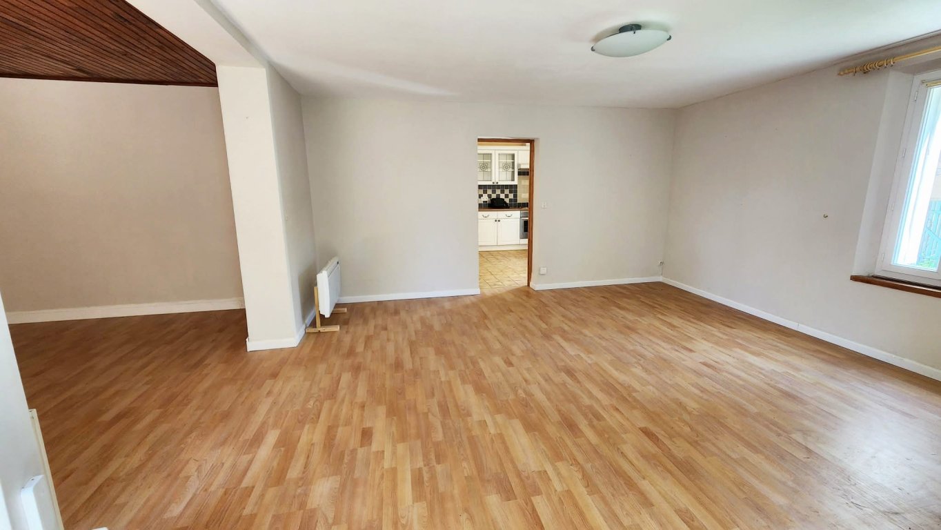 maison 4 pièces en vente sur ST LAURENT DES HOMMES (24400)