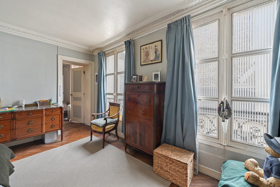 appartement 3 pièces en vente sur PARIS (75007)