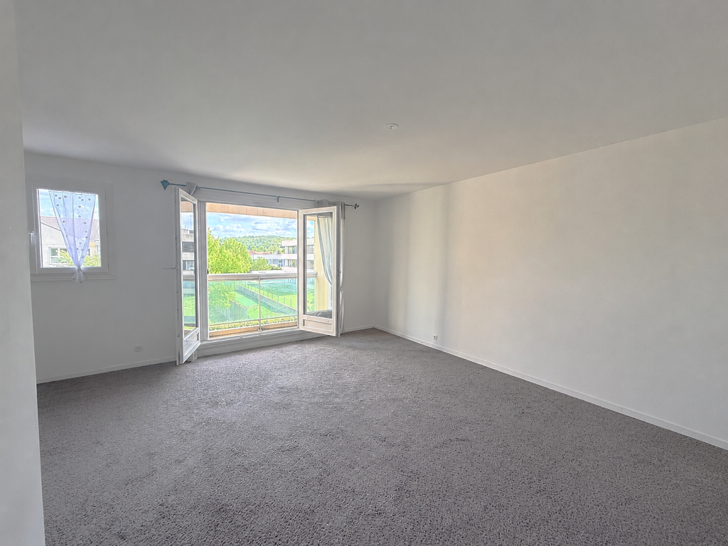 appartement 4 pièces en vente sur CROISSY SUR SEINE (78290)