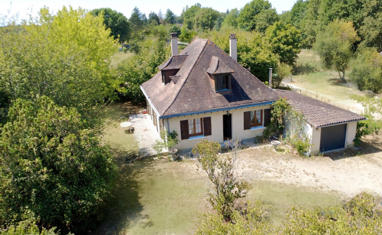 maison 7 Pièces en vente sur MONTPON MENESTEROL (24700) - Plus de details