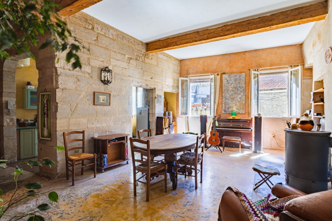 maison 7 Pièces en vente sur ARAMON (30390) - Plus de details