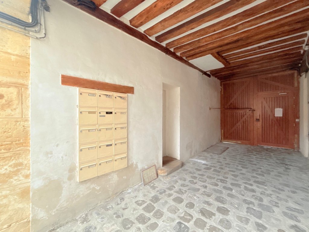 appartement 2 Pièces en vente sur COLOMBES (92700) - Plus de details