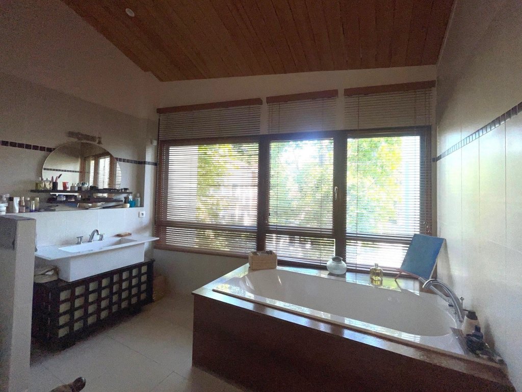 maison 10 pièces en vente sur LE VESINET (78110)