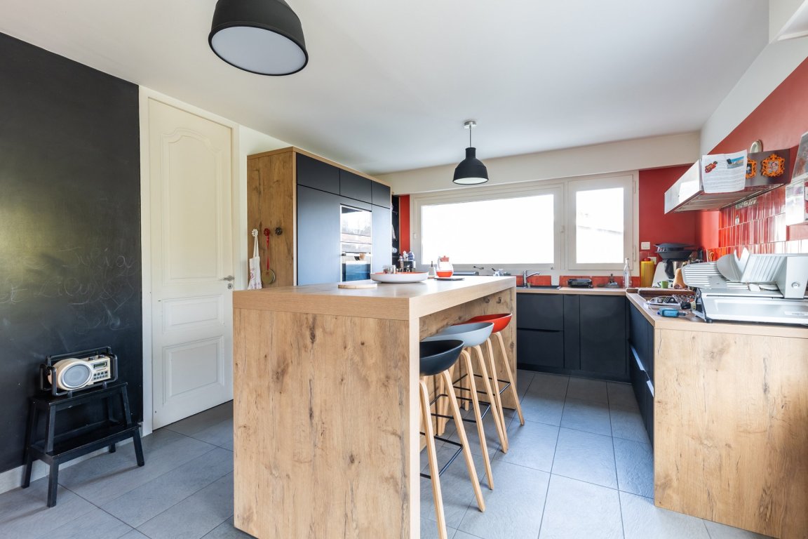 maison 10 pièces en vente sur MERIGNAC (33700)