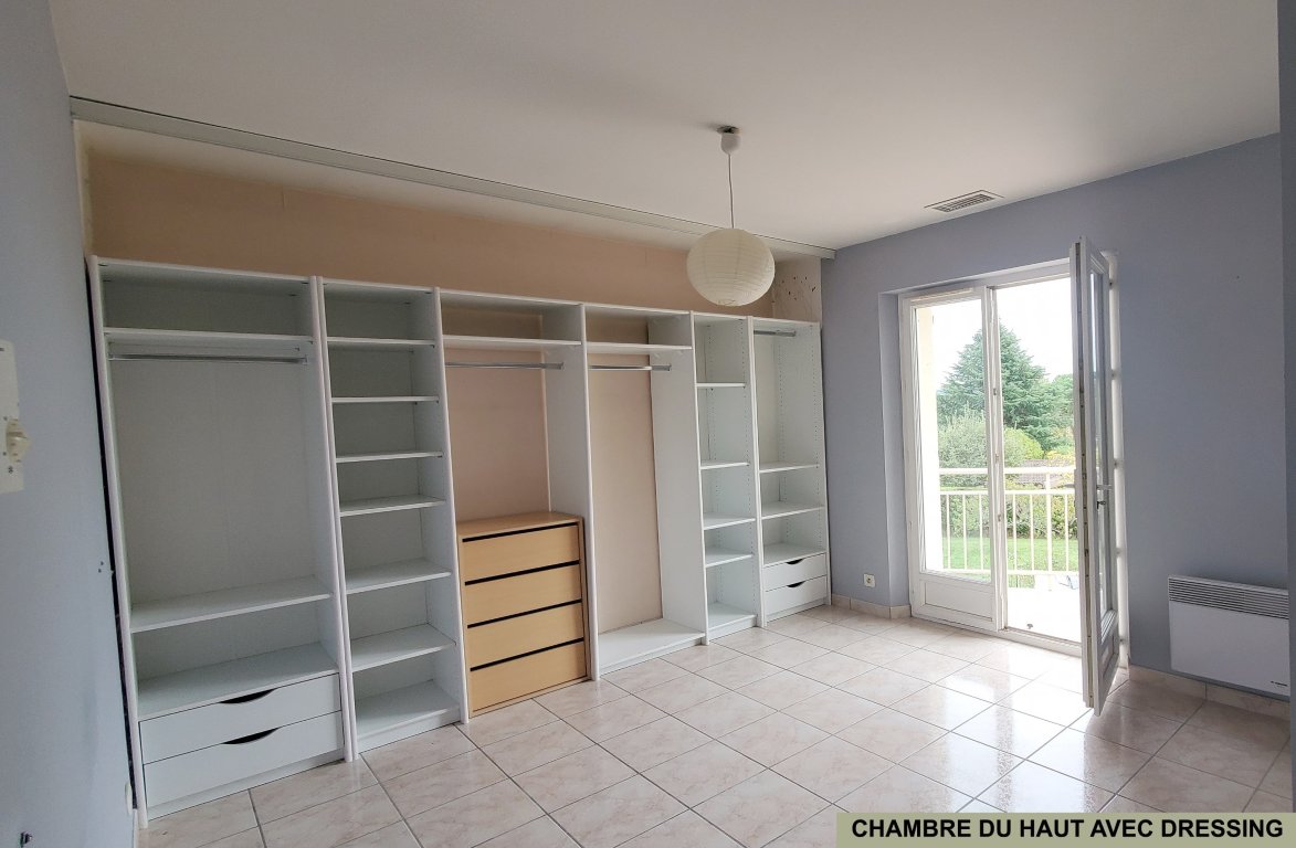 maison 8 pièces en vente sur ST FRONT DE PRADOUX (24400)